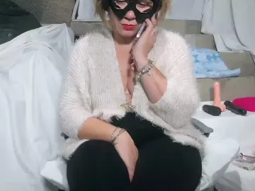 Cam4 Adult Video Chat of monellaebella