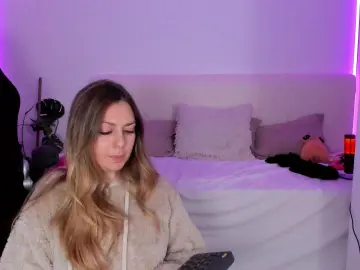 Cam4 Nude Webcam of LindaWhite_