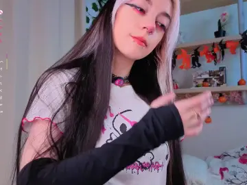 Cam4 Watch Live Sex Cams of MildredCumby