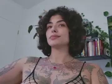 Cam4 Free Live Porn of talimajesty