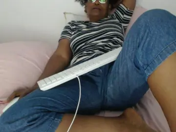 Cam4 Free Porn Cam of roushlove