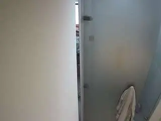 Camsoda Sex Chat of voyeurcam-casa-salsa-shower-1