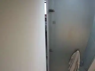 Camsoda Free Live Porn of voyeurcam-casa-salsa-shower-1