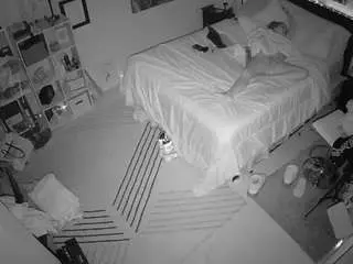 Camsoda Free Porn Cam of voyeurcam-hornyhostel-01