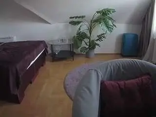 Camsoda Sex Chat of voyeurcam-julmodels-whitebed-6