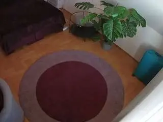 Camsoda Free Porn Cam of voyeurcam-julmodels-whitebed-5