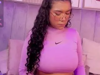 Camsoda Free Porn Cam of seshat-hitt