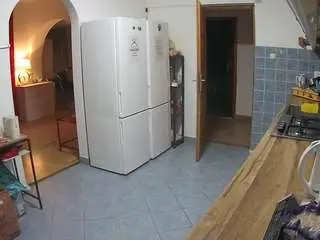 Camsoda Free Porn Cam of voyeurcam-julmodels-kitchen