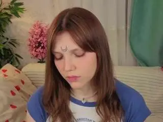 Camsoda Nude Webcam of falineappleberry