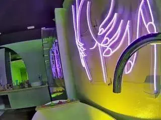 Camsoda Adult Webcam of voyeurcam-casa-salsa-bathtub-pov