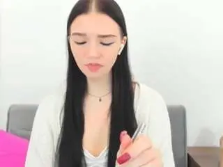 Camsoda Nude Webcam of avacute