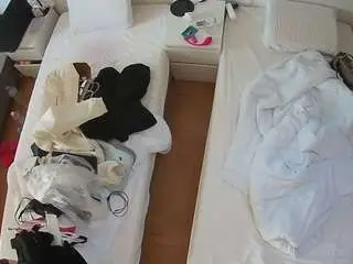 Camsoda Best Webcam of voyeurcam-julmodels-bed-5