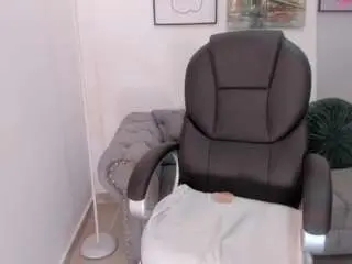 Camsoda Nude Webcam of aida-adams