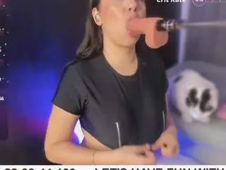 Camsoda Free Porn Cam of lilirouse