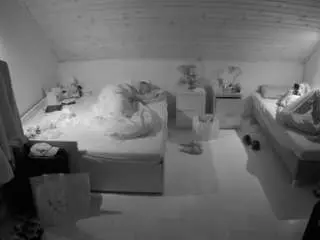 Camsoda Adult Video Chat of voyeurcam-julmodels-greybed-3