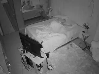 Camsoda Free Live Porn of voyeurcam-casa-salsa-bedroom-2