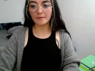 Camsoda Sex Chat of cameliasaenz