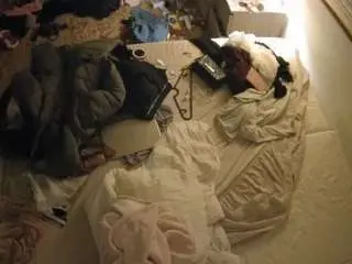 Camsoda Free Porn Cam of voyeurcam-julmodels-whitebed-3