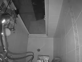 Camsoda Nude Webcam of voyeurcam-baileybase-shower