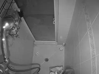 Camsoda Sex Chat of voyeurcam-baileybase-shower