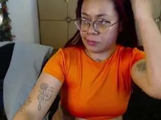 Camsoda Watch Live Sex Cams of peach-moore