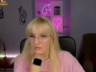 Camsoda Watch Live Sex Cams of evelina-sun