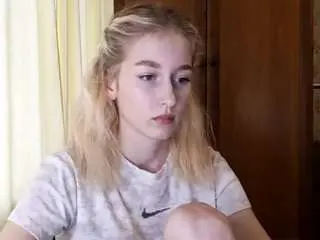 Camsoda Watch Live Sex Cams of hazelallen