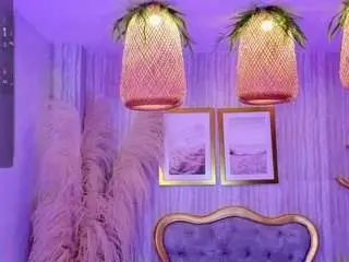 Camsoda Adult Webcam of emily-mills-s