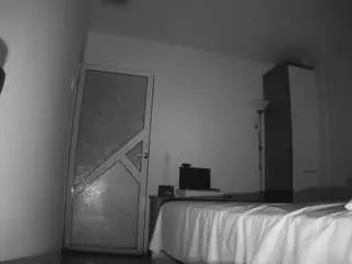 Camsoda Live Sex Cam of voyeurcam-charmhellen-kitchen