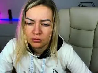 Camsoda Live Porn of annasnow99