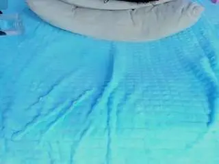 Camsoda Nude Webcam of hailey-hadid