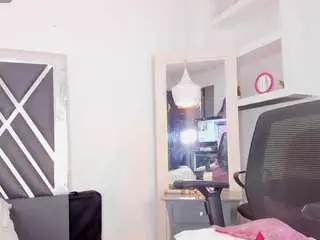 Camsoda Watch Live Sex Cams of ririblonde