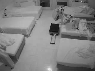 Camsoda Adult Webcam of voyeurcam-julmodels-bed-6