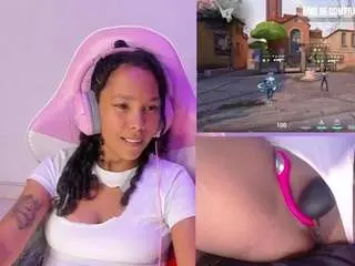 Camsoda Free Porn Cam of hyliebloom