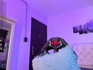 Camsoda Nude Webcam of amy-kiitty