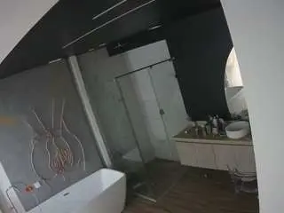 Camsoda Adult Video Chat of voyeurcam-casa-salsa-bathroom-4