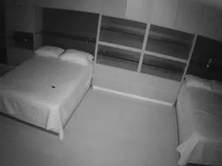 Camsoda Free Porn Cam of voyeurcam-casa-salsa-versus-room