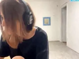 Camsoda Nude Webcam of adenamarien