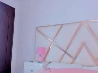 Camsoda Nude Webcam of samanthaevans00