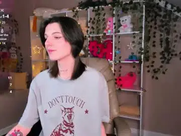 Chaturbate Live Sex Cam of lynn_martin