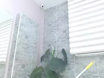 Chaturbate Sex Cam of violetlux