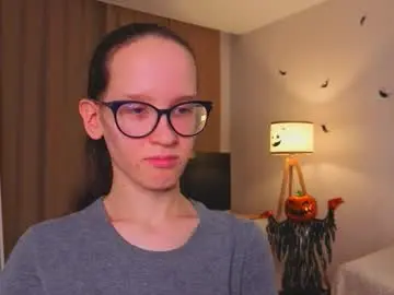 Chaturbate Free Live Porn of lynettebails
