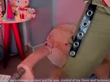 Chaturbate Best live sex cam show of tiny__emmy