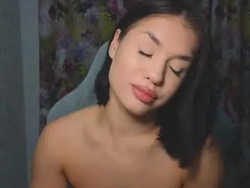 Chaturbate Best live sex cam show of mia___lunaa