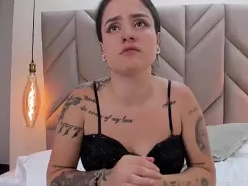 Chaturbate Best live sex cam show of thamaraevenns