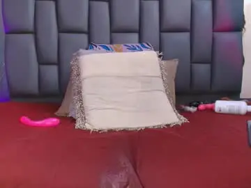 Chaturbate Nude Webcam of miaabrown__