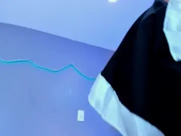 Chaturbate Adult Video Chat of alinasweett_