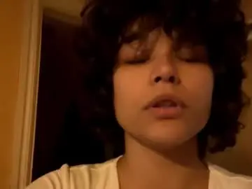 Chaturbate Live Sex Cam of frankreyne