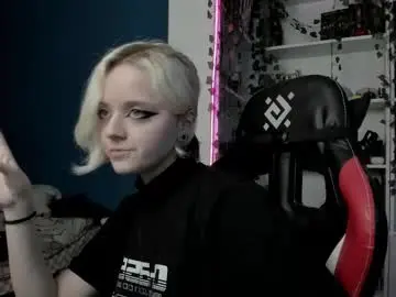 Chaturbate Free Porn Cam of holy_mistresss