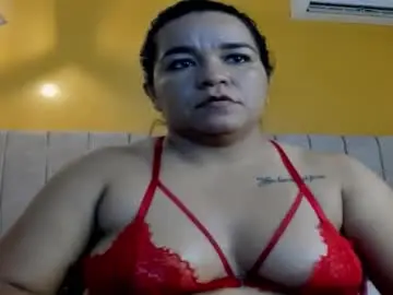 Chaturbate Watch Live Sex Cams of canelitasexy_